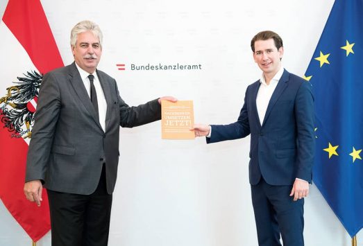bergabe Weiﬂbuch