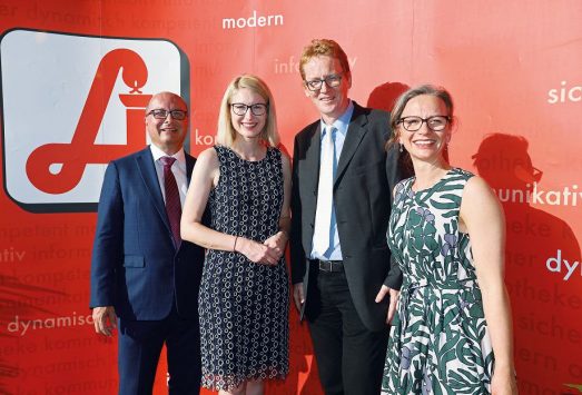 v. l.: Thomas W. Veitschegger, Christine Haberlander, Ansgar Weltermann, Monika Aichberger | © Apothekerkammer OÖ/APA-Fotoservice/Hartl